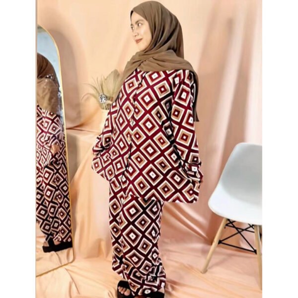 Set Rubi Rayon Premium LD125 - Setelan dengan Desain Eksklusif untuk Anda